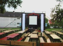 Open Air: Leinwand